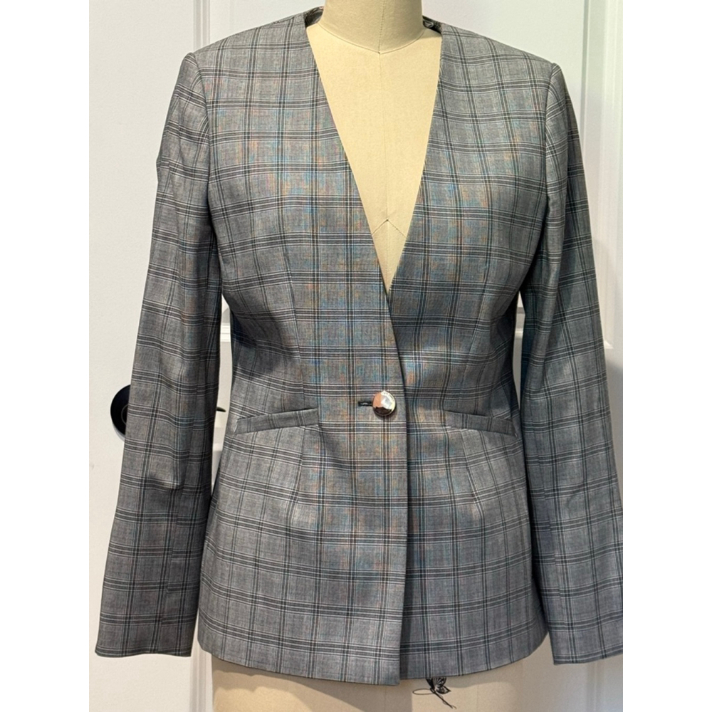 Women's Ted Baker Size 2 Gray Plaid Blazer with Pink jewel pattern Lining.
